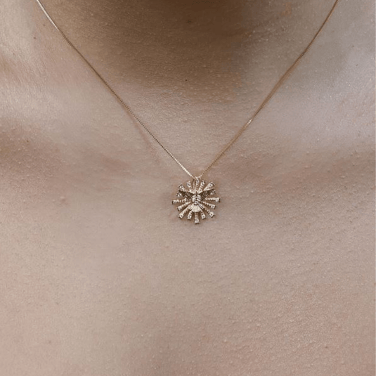 Pingente Ornato Divino Espirito Santo Ouro 18k