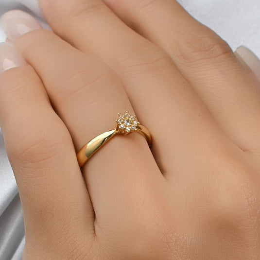 Anel Chuveiro Coroa Princesa com 9 Brilhantes Ouro 18k