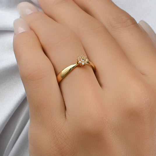 Anel Chuveiro Coroa Princesa com 9 Brilhantes Ouro 18k