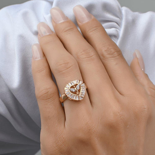 Anel Coração Pequeno Divino ouro 18k