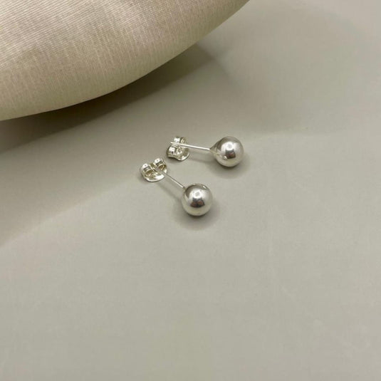 Brinco Bola Lisa 4mm Prata 925...