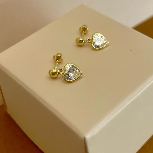 Brinco Bolinha Coração Pendurado em Ouro 18k – Amor e Sofisticação...