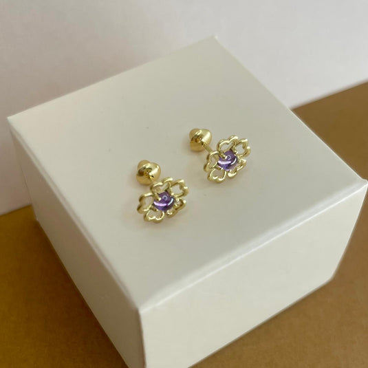 Brinco Florzinha com Pedra Lilás em Ouro 18k – Delicadeza e Cor...