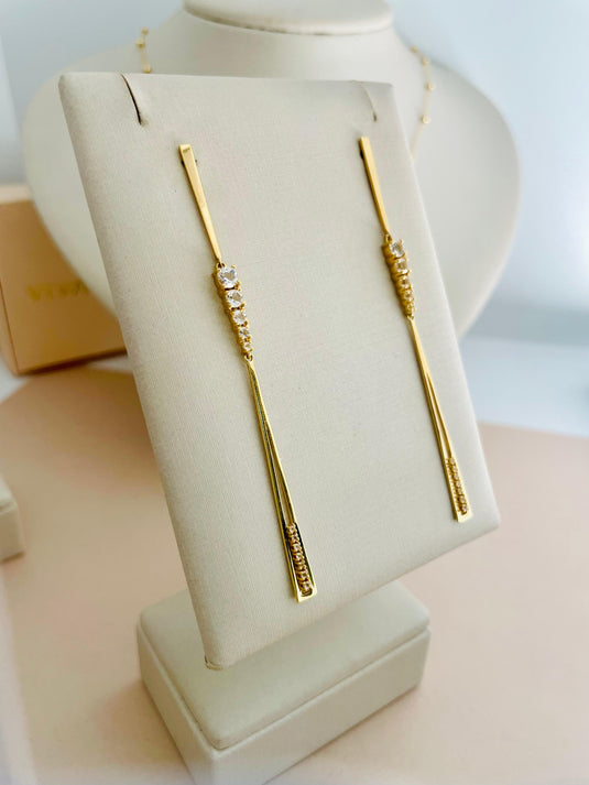 Brinco Pêndulo Ponta Dupla em Ouro 18k