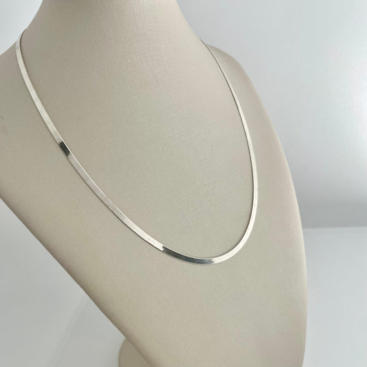 Corrente Fita Laminada 45cm Prata 925...