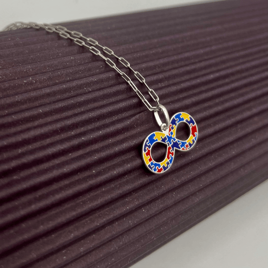 Pingente Infinito Símbolo do Autismo Prata 925