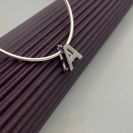 Pingente Letra A Cravejado de Zircônia com Encaixe em Prata 925