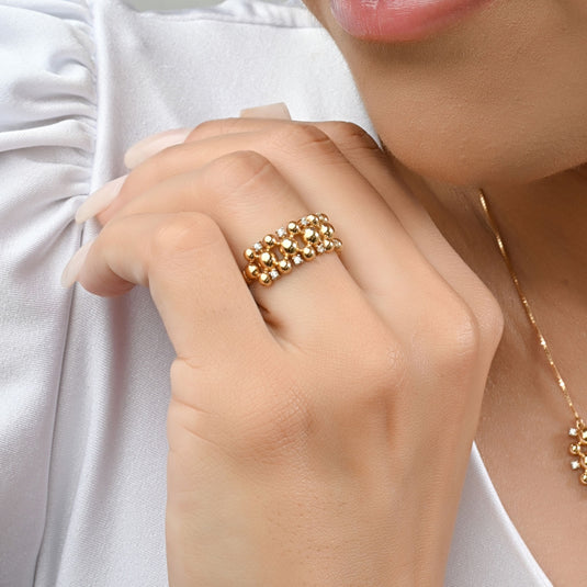 Anel Largo Bolinhas Vazado Ouro 18k