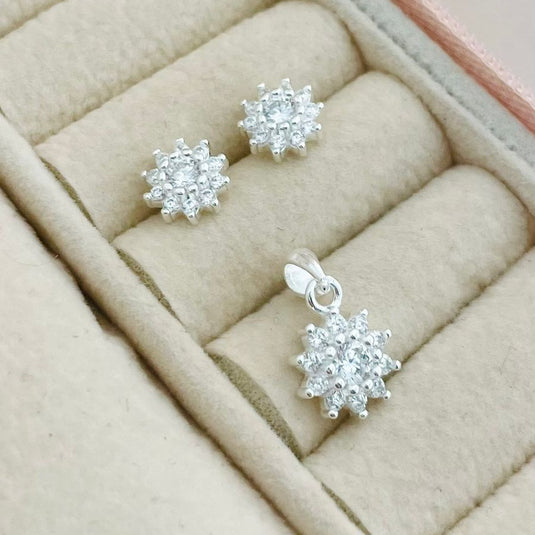 Conjunto Flor de Zircônias – Prata 925