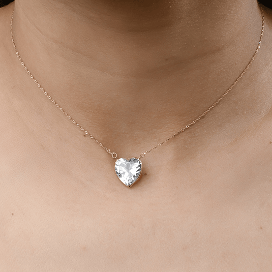 Gargantilha Coração Facetada 40cm em Ouro 18k.