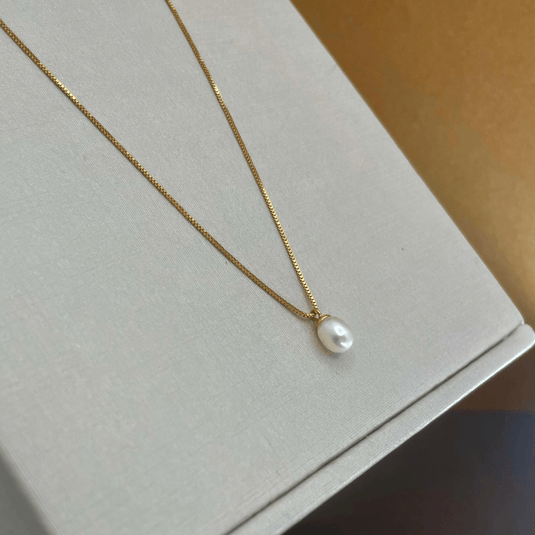 Gargantilha Gota de Pérola 45cm Ouro 18k
