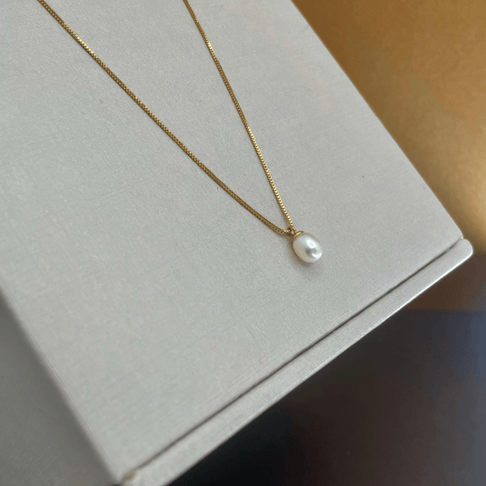 Gargantilha Gota de Pérola 45cm Ouro 18k