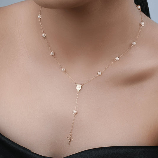 Terço Pérola Rococó em Ouro 18k – Fé, Devoção e Sofisticação em Uma Joia Única
