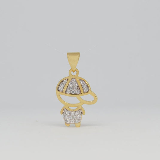 Pingente Menino Boné Vazado Microzircônia