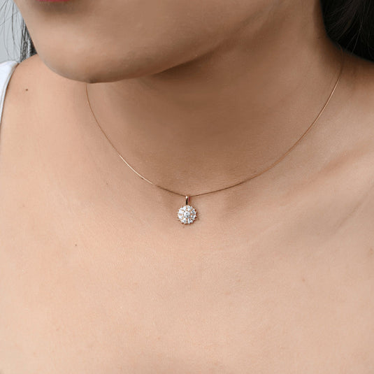 Pingente Chuveiro Sextavado Pedras Brancas Ouro 18k