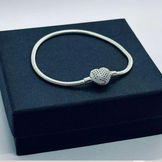 Pulseira Berloque Fecho Cilindro Cravejado 18cm Prata 925.